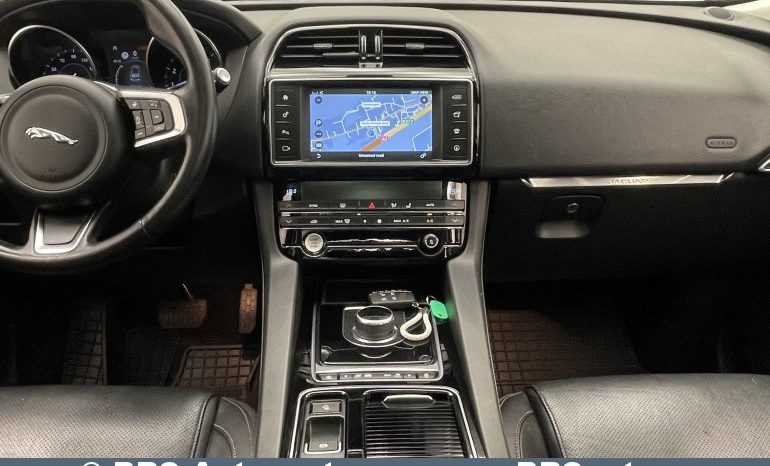 Jaguar F-Pace 25t Prestige AWD Automatas 2018 full