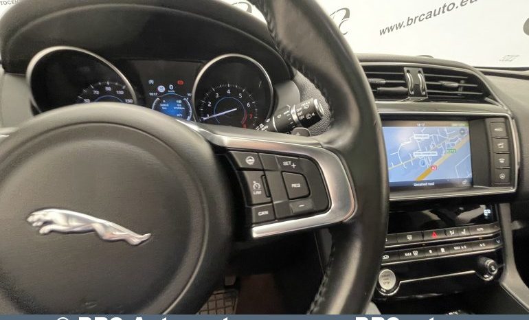 Jaguar F-Pace 25t Prestige AWD Automatas 2018 full