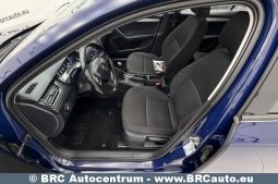 Skoda Octavia 1.6 TDI Combi 2019 full