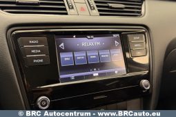 Skoda Octavia 1.6 TDI Combi 2019 full