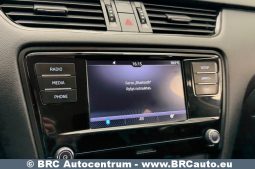 Skoda Octavia 1.6 TDI Combi 2019 full