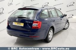 Skoda Octavia 1.6 TDI Combi 2019 full