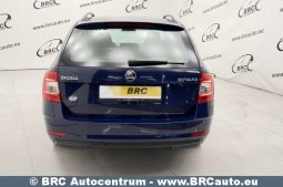 Skoda Octavia 1.6 TDI Combi 2019 full