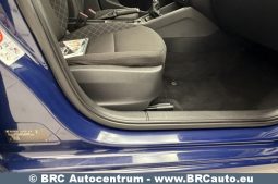 Skoda Octavia 1.6 TDI Combi 2019 full