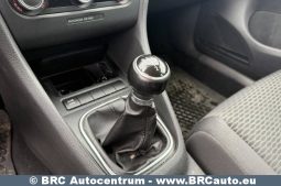 Volkswagen Golf 1.6 TDI Trendline 2012 full