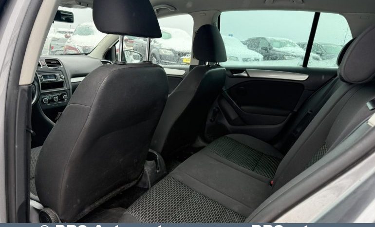 Volkswagen Golf 1.6 TDI Trendline 2012 full