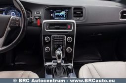 Volvo V60 D6 Twin Engine AWD Summum Automatas 2015 full