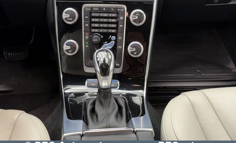 Volvo V60 D6 Twin Engine AWD Summum Automatas 2015 full
