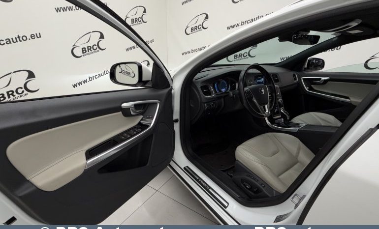 Volvo V60 D6 Twin Engine AWD Summum Automatas 2015 full