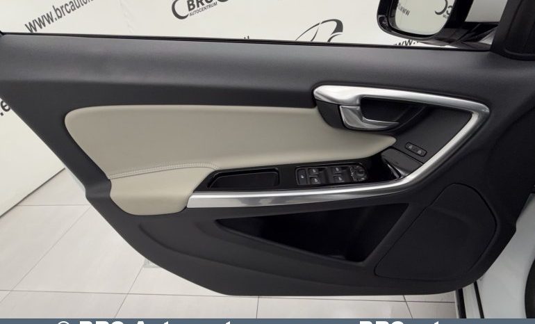 Volvo V60 D6 Twin Engine AWD Summum Automatas 2015 full