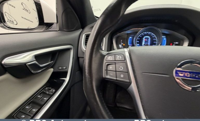 Volvo V60 D6 Twin Engine AWD Summum Automatas 2015 full