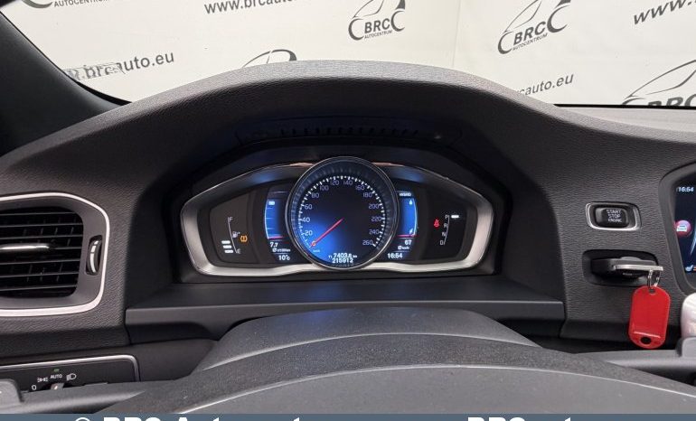 Volvo V60 D6 Twin Engine AWD Summum Automatas 2015 full