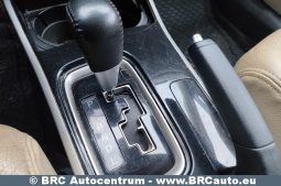 Mitsubishi Outlander 2.0 MIVEC 4WD Automatas 2017 full