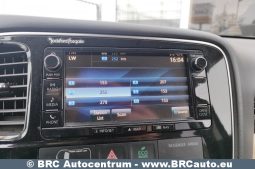 Mitsubishi Outlander 2.0 MIVEC 4WD Automatas 2017 full