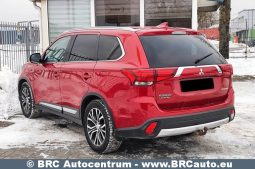 Mitsubishi Outlander 2.0 MIVEC 4WD Automatas 2017 full