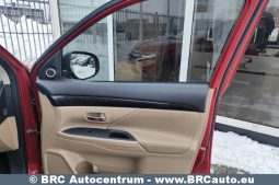 Mitsubishi Outlander 2.0 MIVEC 4WD Automatas 2017 full