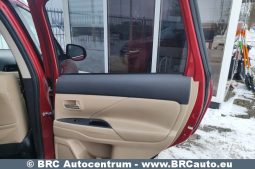 Mitsubishi Outlander 2.0 MIVEC 4WD Automatas 2017 full