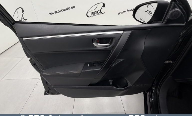 Toyota Corolla 1.6 Valvematic Active Automatas 2019 full