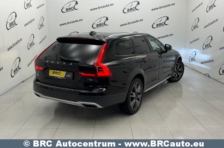 Volvo V90 Cross Country 2.0 T6 AWD Automatas 2018