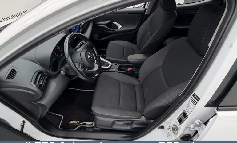 Toyota Yaris 1.5 Hybrid Dynamic Force 2021 full