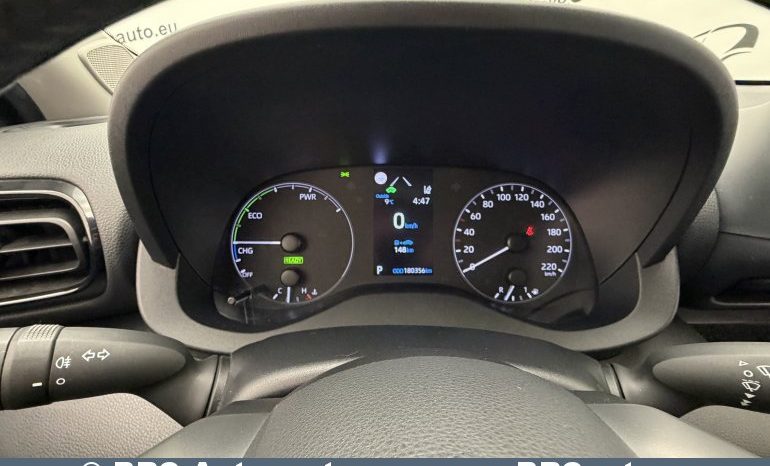 Toyota Yaris 1.5 Hybrid Dynamic Force 2021 full