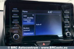 Toyota Yaris 1.5 Hybrid Dynamic Force 2021 full