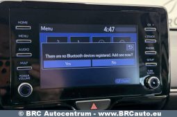 Toyota Yaris 1.5 Hybrid Dynamic Force 2021 full