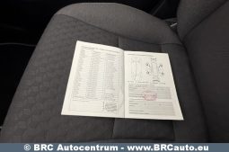 Toyota Yaris 1.5 Hybrid Dynamic Force 2021 full