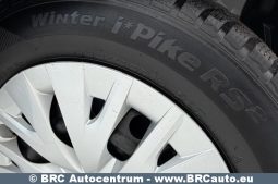 Toyota Yaris 1.5 Hybrid Dynamic Force 2021 full