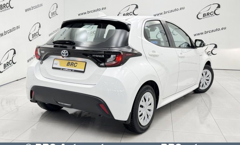 Toyota Yaris 1.5 Hybrid Dynamic Force 2021 full