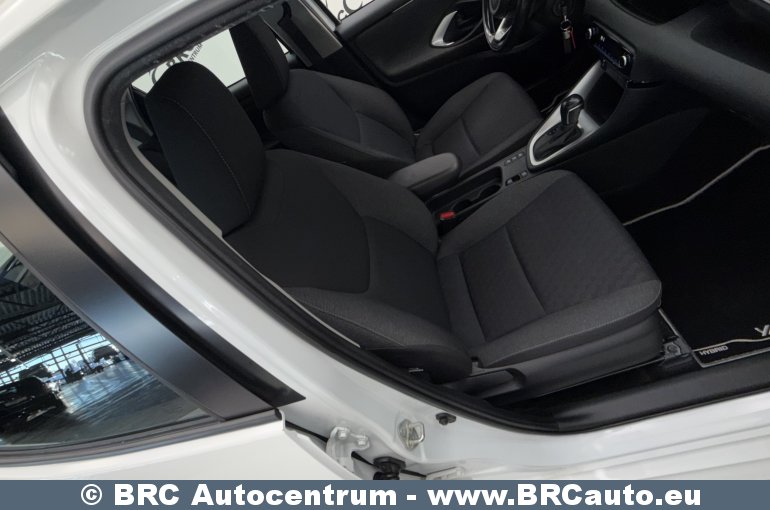 Toyota Yaris 1.5 Hybrid Dynamic Force 2021