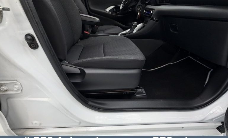 Toyota Yaris 1.5 Hybrid Dynamic Force 2021 full