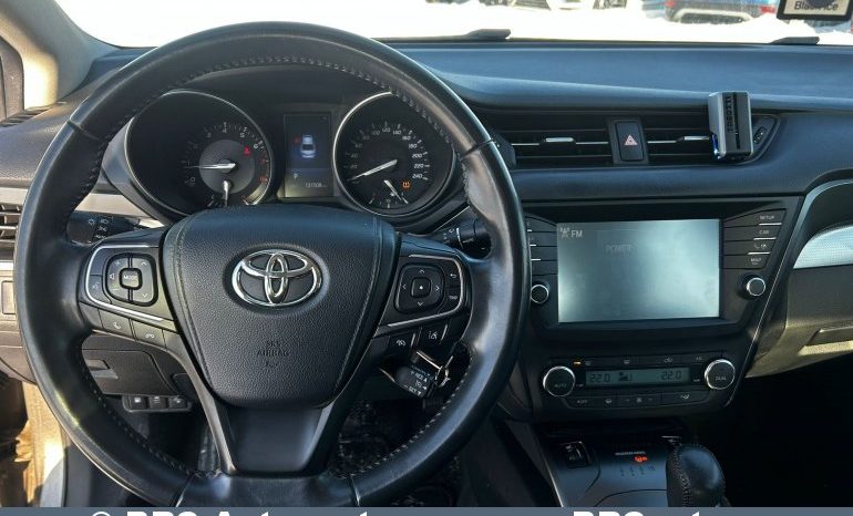 Toyota Avensis 1.8 Valvematic Automatas 2018 full
