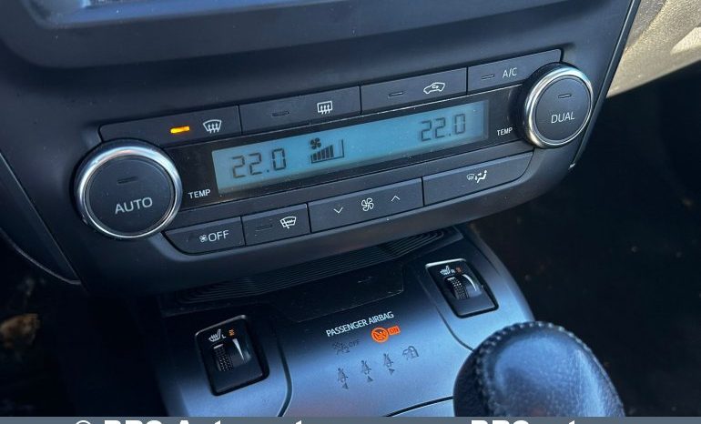 Toyota Avensis 1.8 Valvematic Automatas 2018 full