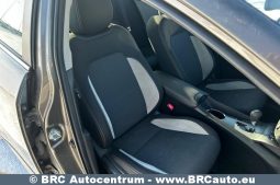 Toyota Avensis 1.8 Valvematic Automatas 2018 full