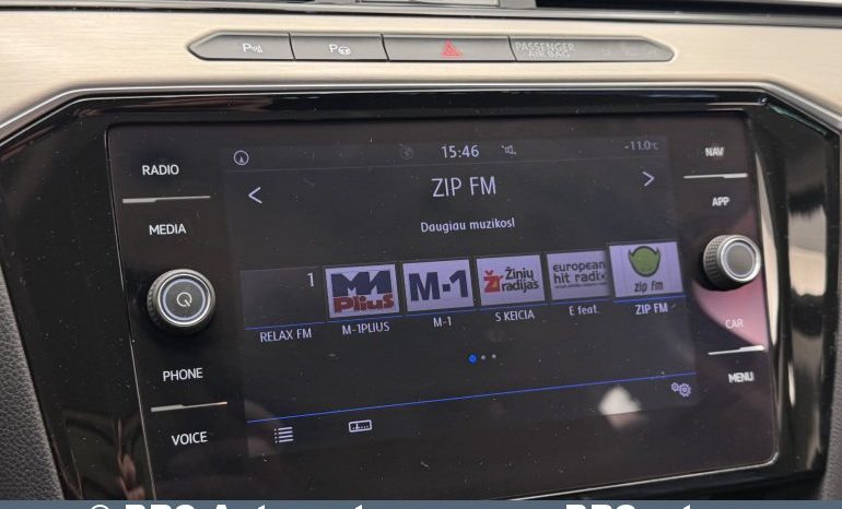 Volkswagen Passat 1.6 TDI DSG Automatas 2017 full