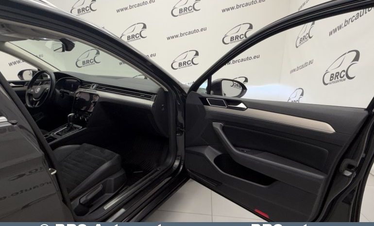 Volkswagen Passat 1.6 TDI DSG Automatas 2017 full