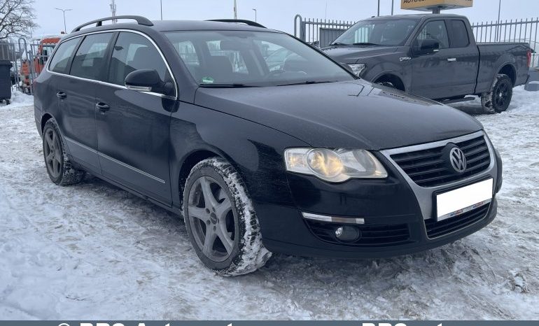 Volkswagen Passat 2.0 TDI Variant 2009 full