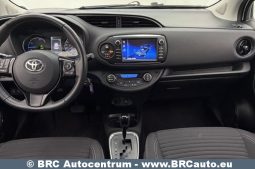 Toyota Yaris 1.5 S-Tier Hybrid Comfort Automatas 2017 full