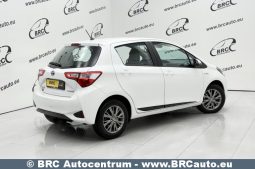 Toyota Yaris 1.5 S-Tier Hybrid Comfort Automatas 2017