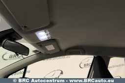 Toyota Yaris 1.5 S-Tier Hybrid Comfort Automatas 2017 full