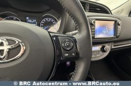 Toyota Yaris 1.5 S-Tier Hybrid Comfort Automatas 2017 full
