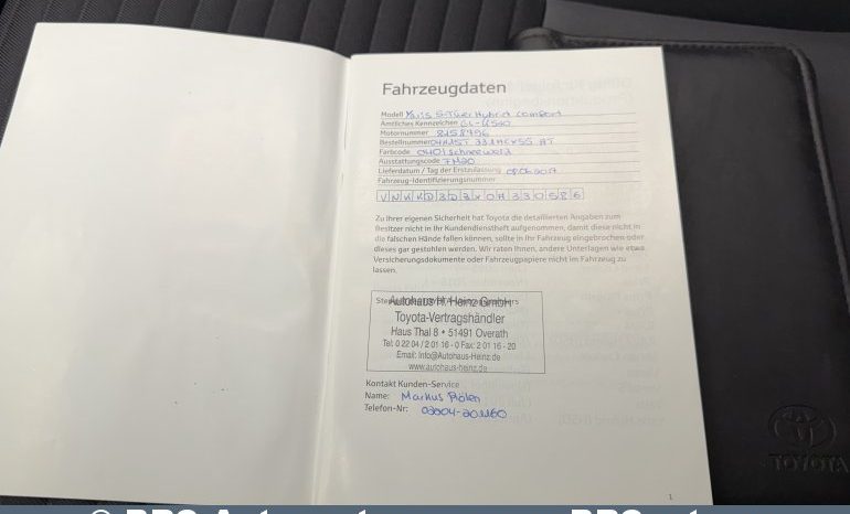 Toyota Yaris 1.5 S-Tier Hybrid Comfort Automatas 2017 full