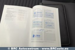 Toyota Yaris 1.5 S-Tier Hybrid Comfort Automatas 2017 full