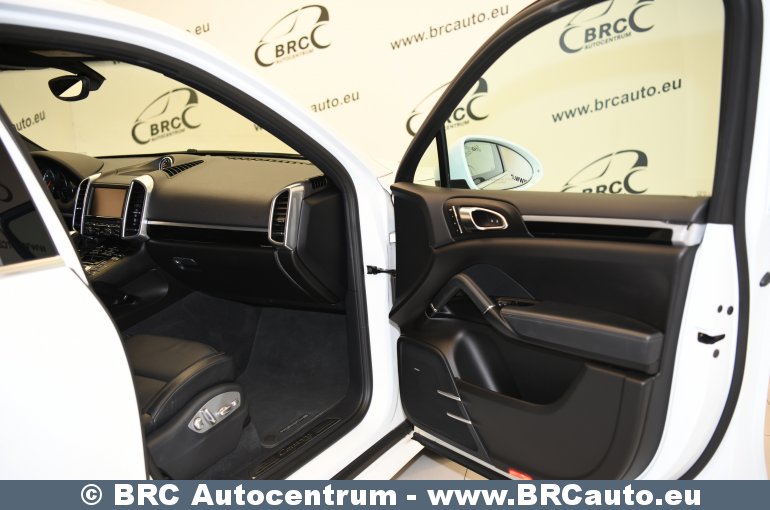 Porsche Cayenne 3.6 V6 Automatas 2016