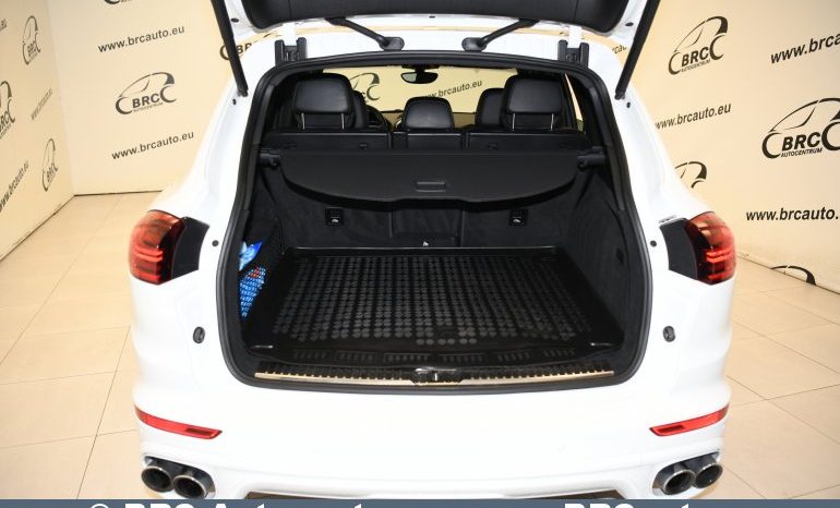 Porsche Cayenne 3.6 V6 Automatas 2016 full