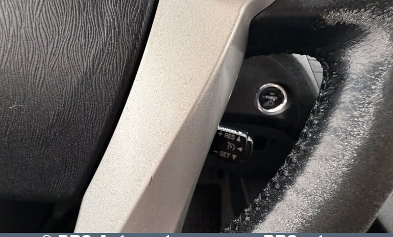 Toyota Prius 1.8 Hybrid LPG Automatas 2011 full