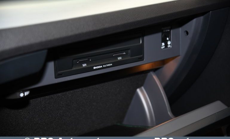 Skoda Superb 2.0 TDI 4X4 Ambition Automatas 2015 full