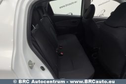 Toyota Yaris 1.0 VVT-i 2015 full