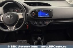 Toyota Yaris 1.0 VVT-i 2015 full